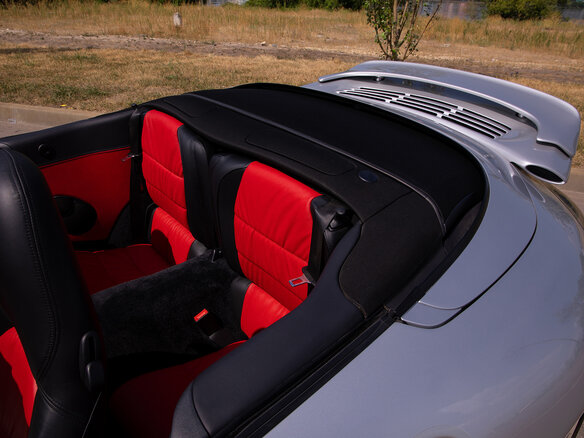 2000 Porsche 911 Carrera V (996), серебристый, 20000000 рублей - вид 17