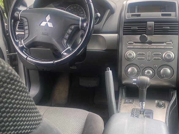 2008 Mitsubishi Galant IX Рестайлинг 2, серебристый, 750000 рублей - вид 10