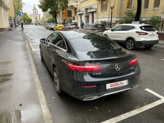 2018 Mercedes-Benz E-Класс 200 V (W213, S213, C238), чёрный, 4000000 рублей, вид 3