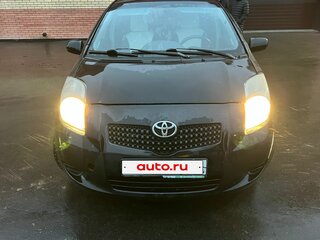 2007 Toyota Yaris II, чёрный, 385000 рублей, вид 2