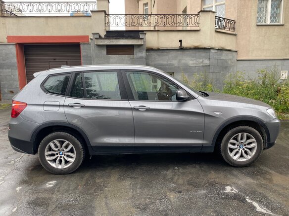 2012 BMW X3 28i xDrive II (F25), серый - вид 2