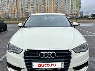 2014 Audi A3 III (8V), белый, 1050000 рублей, вид 3