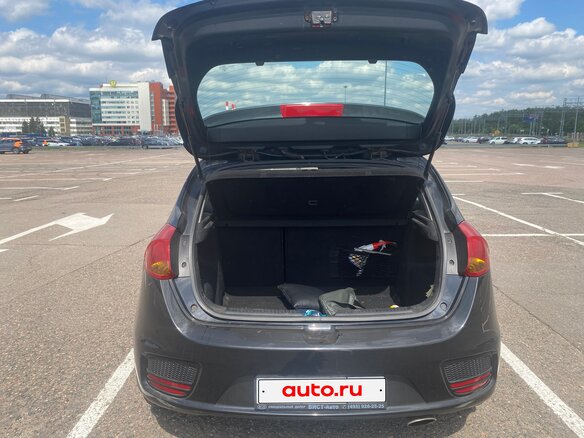 2016 Kia Ceed II Рестайлинг, чёрный, 1200000 рублей - вид 16