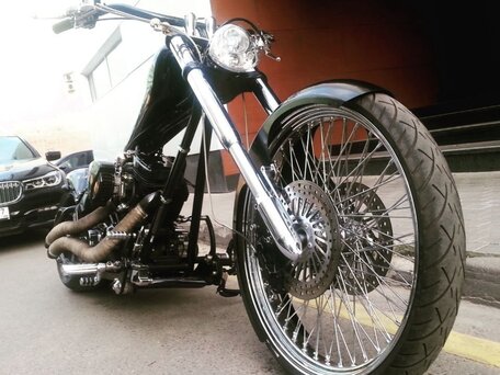 2005 American IronHorse Texas Chopper, чёрный, 3000000 рублей, вид 3
