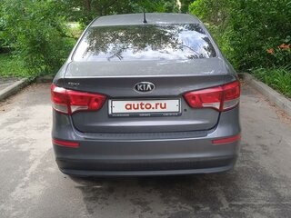 2016 Kia Rio III Рестайлинг, серый, 890000 рублей, вид 2