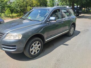 2003 Volkswagen Touareg I, серый, 619806 рублей, вид 1