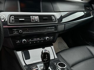 2012 BMW 5 серии 520i VI (F10/F11/F07), синий, 1900000 рублей, вид 5