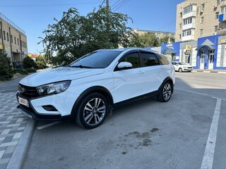 2018 Lada (ВАЗ) Vesta SW I, белый, 1400000 рублей, вид 1