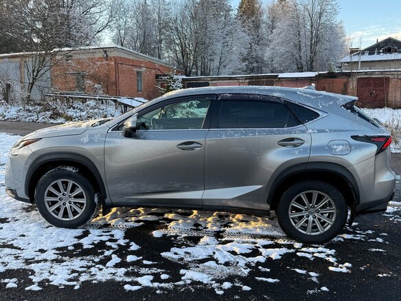 2016 Lexus NX 200 I, серый, 3100000 рублей - вид 2