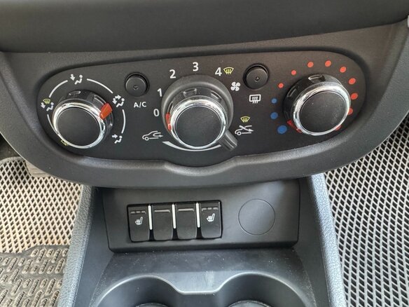 2021 Lada (ВАЗ) Largus I Рестайлинг, серебристый, 1800000 рублей - вид 19