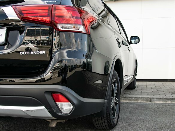 2018 Mitsubishi Outlander III Рестайлинг 2, чёрный - вид 15