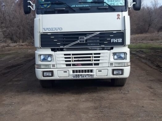 1998 Volvo FH, белый, 3200000 рублей