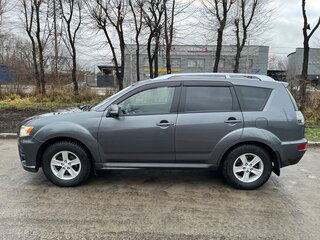 2010 Mitsubishi Outlander II Рестайлинг, серый, 1150000 рублей, вид 4
