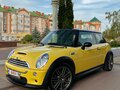2004 Mini Hatch Cooper S I (R50), жёлтый