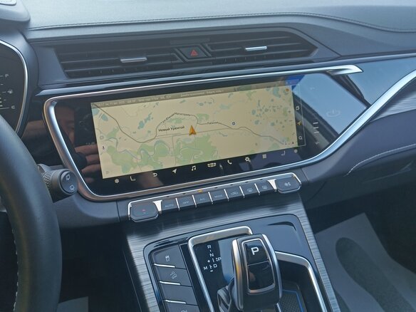 2023 Geely Atlas Pro, серый, 2450000 рублей - вид 3