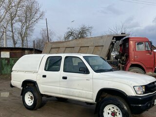 2004 Toyota Hilux Double Cab VI Рестайлинг, белый, 1200000 рублей, вид 5