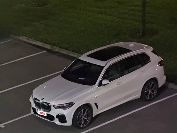 2020 BMW X5 40i IV (G05/G18), белый, 6500000 рублей - вид 21