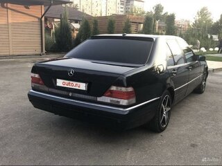 1998 Mercedes-Benz S-Класс 320 III (W140) Рестайлинг, синий, 1500000 рублей, вид 4