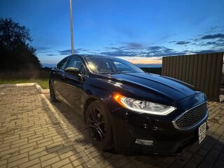 2019 Ford Fusion (North America) II Рестайлинг, чёрный, 1200000 рублей, вид 4