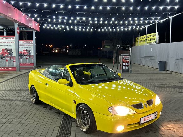 2000 Renault Megane I Рестайлинг, жёлтый - вид 12