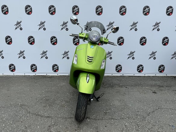 2019 Vespa GTS 150, зелёный, 390000 рублей - вид 1