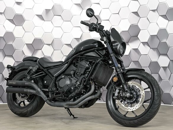 2023 Honda CMX 1100 Rebel, серый, 899000 рублей