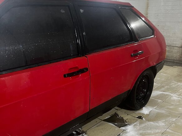1994 Lada (ВАЗ) 21093i, красный, 100000 рублей