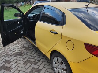 2013 Kia Rio III, жёлтый, 490000 рублей, вид 5
