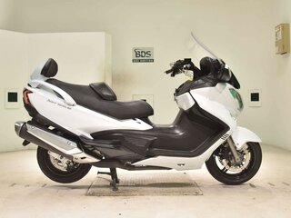 2013 Suzuki Burgman (SkyWave) 650, белый, 647000 рублей, вид 2