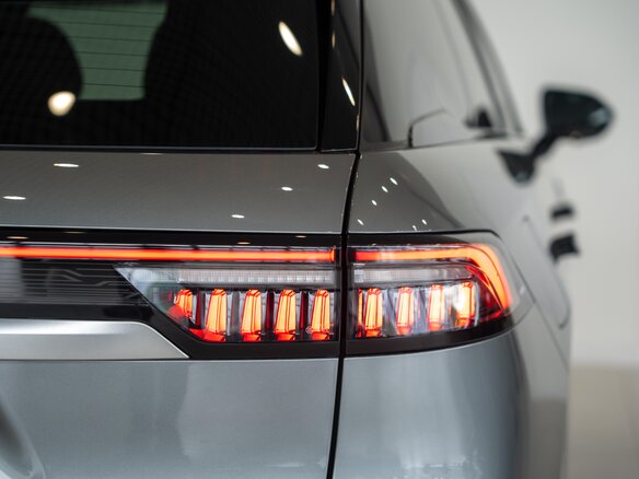 2026 Jaecoo J8, серый - вид 23