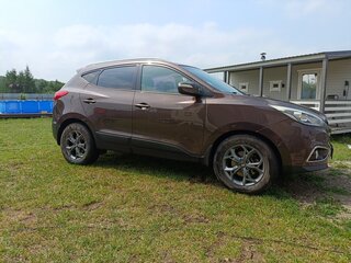 2013 Hyundai ix35 I, коричневый, 1300000 рублей, вид 3