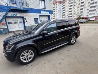 2010 Mercedes-Benz GL-Класс 500 I (X164) Рестайлинг, чёрный, 2500000 рублей, вид 4