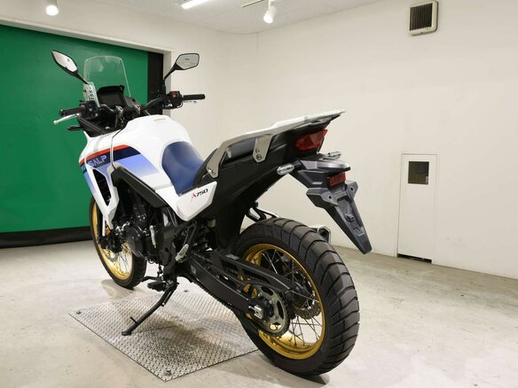 2024 Honda XL750 Transalp, белый, 1277000 рублей - вид 5