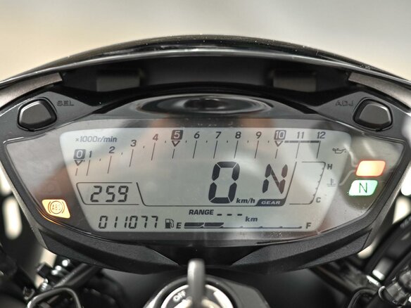 2018 Suzuki SV 650, серый, 595000 рублей - вид 8