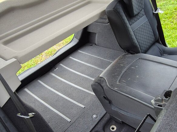 2009 Renault Scenic III, серебристый, 545000 рублей - вид 18