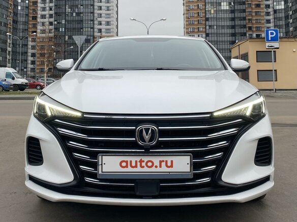 2023 Changan Eado Plus I, белый, 2100000 рублей - вид 1