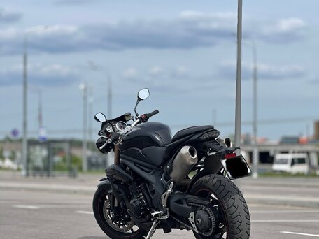 2015 Triumph Speed Triple, чёрный, 575000 рублей, вид 3