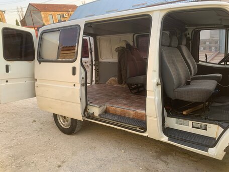 1992 Ford Transit, белый, 450000 рублей, вид 5