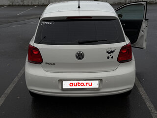 2010 Volkswagen Polo V, белый, 520000 рублей, вид 2