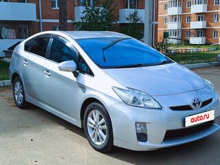 2010 Toyota Prius III (XW30), серый, 1030000 рублей, вид 4