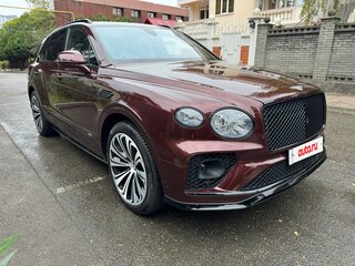 2021 Bentley Bentayga I Рестайлинг, пурпурный, 22000000 рублей, вид 3