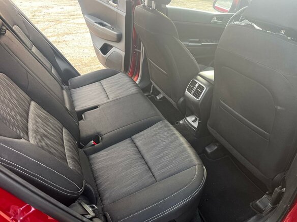 2020 Kia Sportage IV Рестайлинг, пурпурный, 1999999 рублей - вид 13