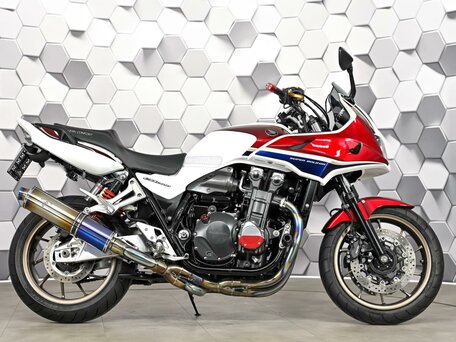 2017 Honda CB 1300, белый, 899000 рублей, вид 3