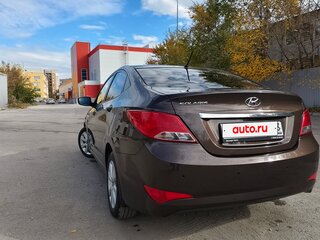 2016 Hyundai Solaris I Рестайлинг, коричневый, 950000 рублей, вид 5