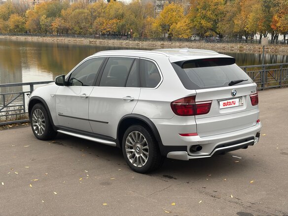 2011 BMW X5 35i II (E70) Рестайлинг, серый, 2399000 рублей - вид 7