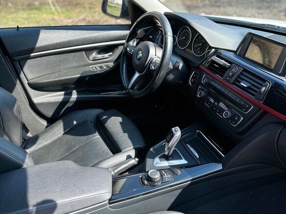 2013 BMW 3 серии 320i xDrive VI (F3x), белый, 1550000 рублей - вид 10