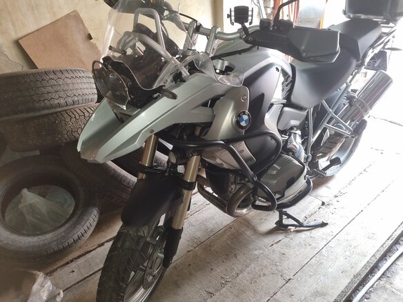2012 BMW R 1200 GS, серебристый - вид 3