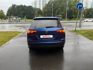 2018 Volkswagen Tiguan II, синий, 1570000 рублей, вид 5