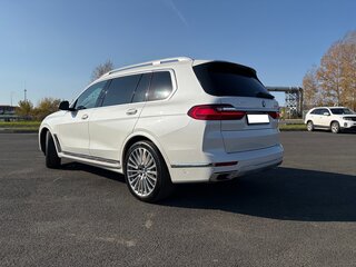 2021 BMW X7 40d I (G07), белый, 9590000 рублей, вид 3