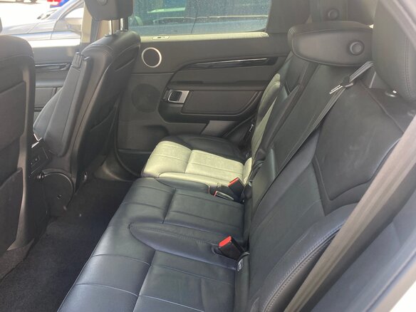 2019 Land Rover Discovery V, белый, 3500000 рублей - вид 25